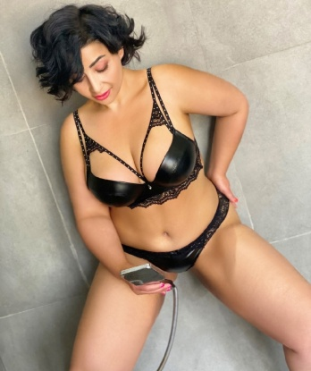 Алина